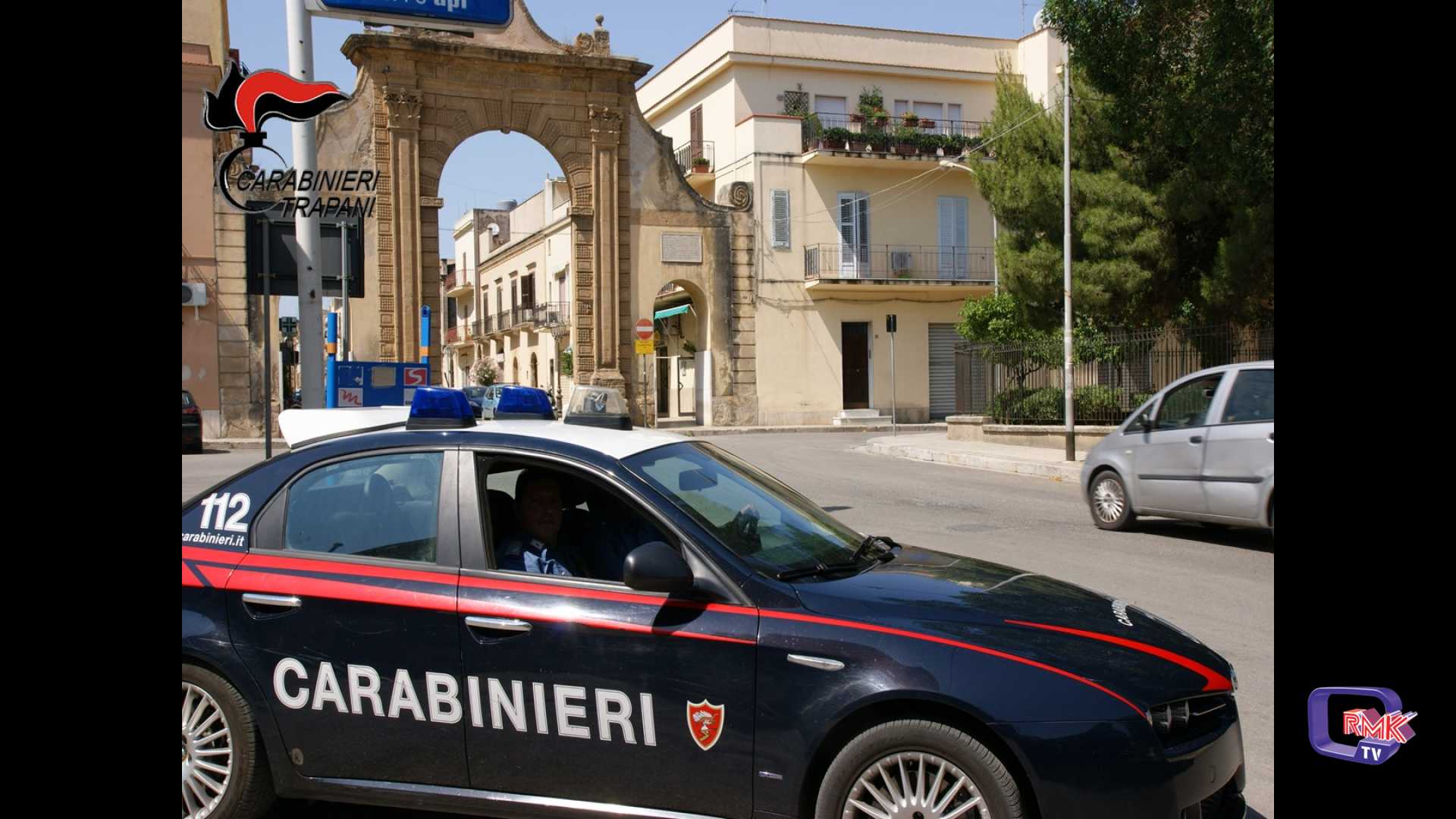 Castelvetrano, arrestato 43 enne che ha aggredito Vigili del Fuoco intenti a spegnere rogo
